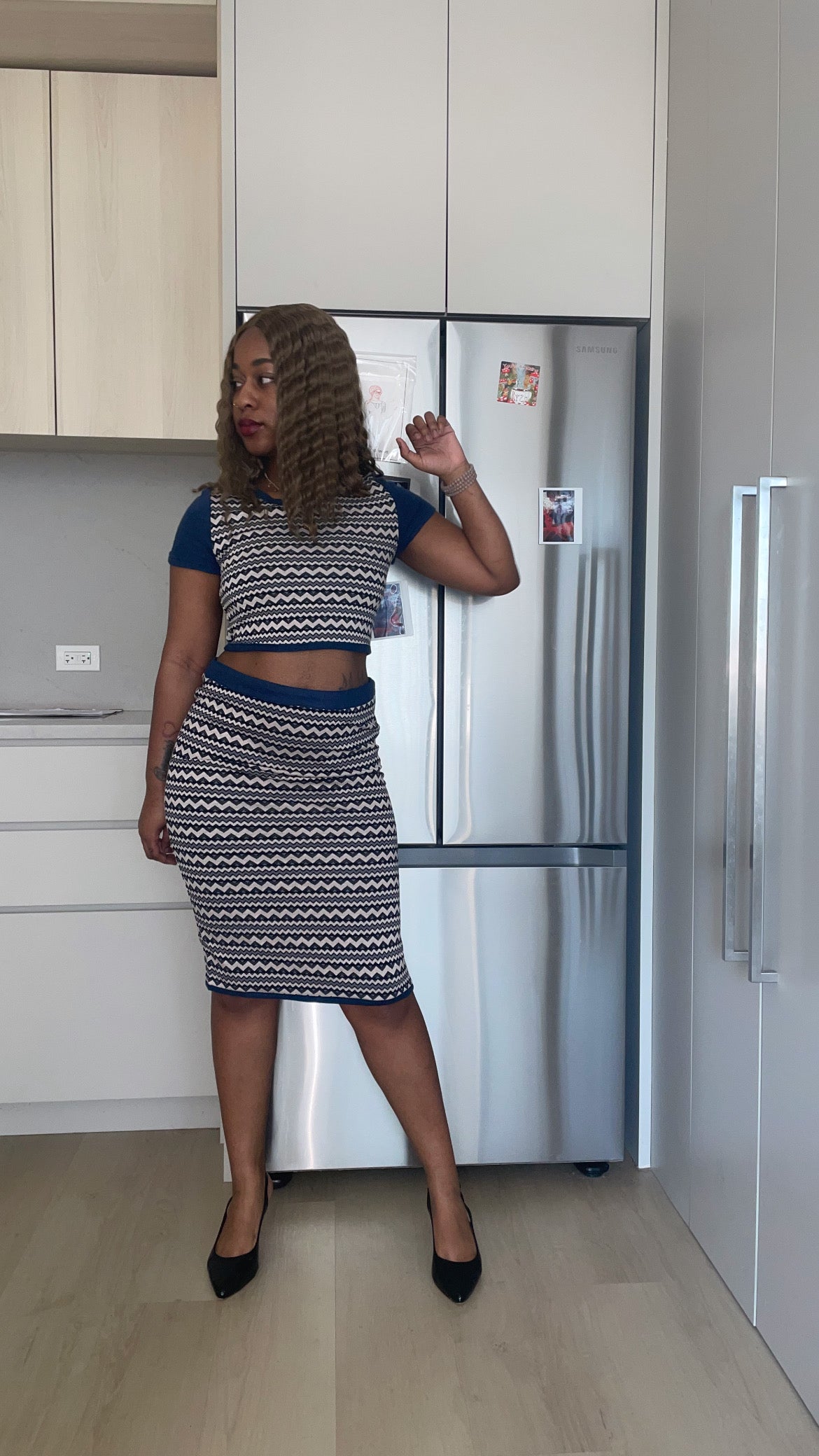 Navy & White Geometrical Pattern Short Sleeve Crop Top & High-waisted Pencil Skirt Two Piece Set